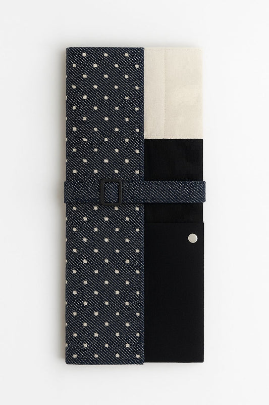 Knife Sleeper 2.0 - Black, White & Dots